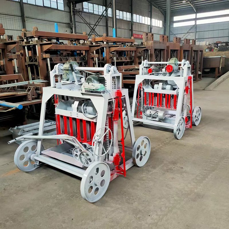 4-45 Mobile Brick Making Machine