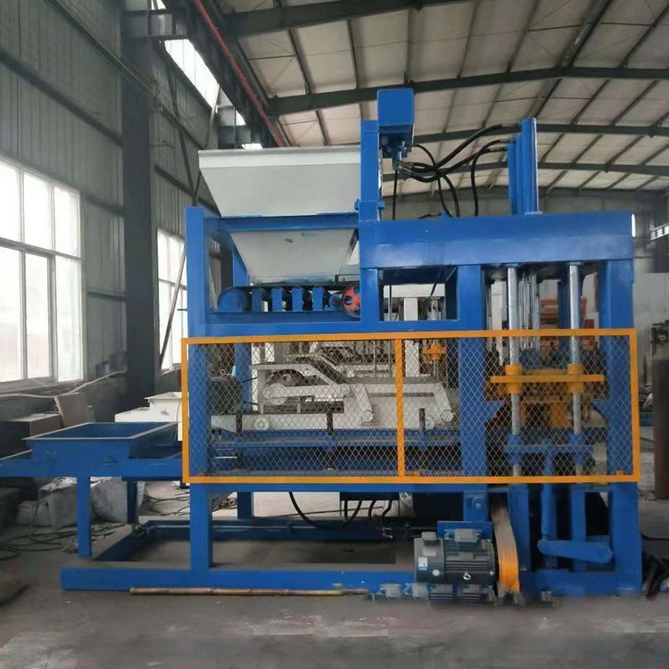 SONGMAO High Quality Automatic Concrete/Clay Block Making Machine Hollow Interlocking Brick Machinery