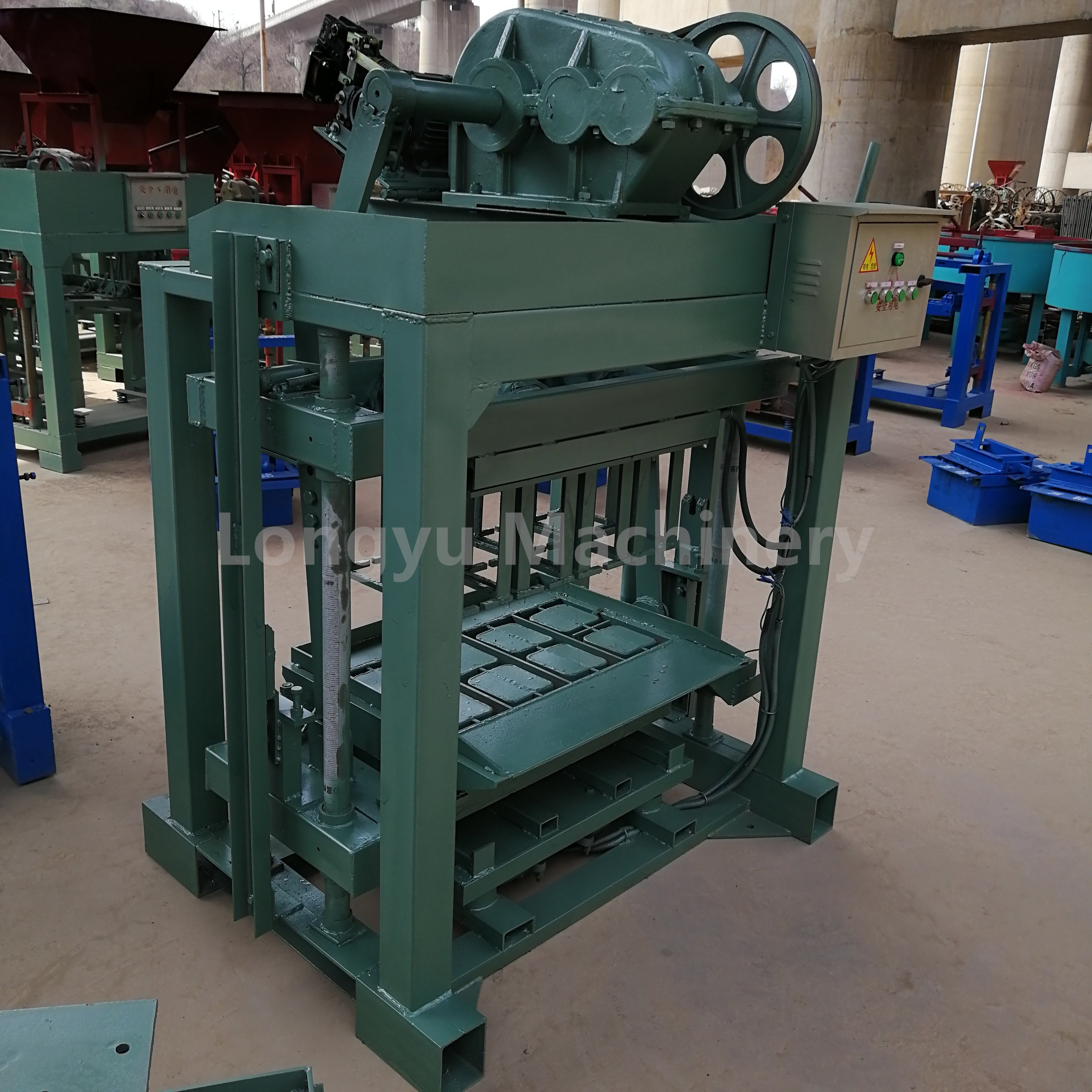 Direct Sales Semi-automatic hollow Brick Making Machine