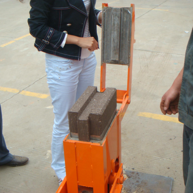 WT1-40 Compressed Earth Hydraulic Paving Interlock Clay Brick Making Machine interlocking brick making machine