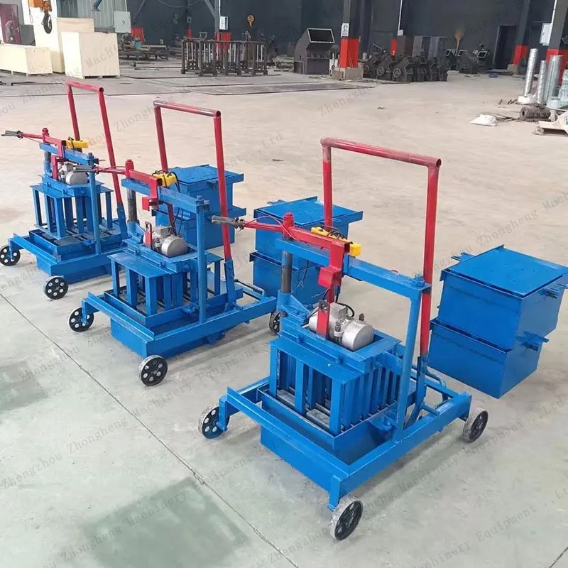 Small Brick Making Machine With Wheels 1.1KW 600 Hollow Bricks Maker