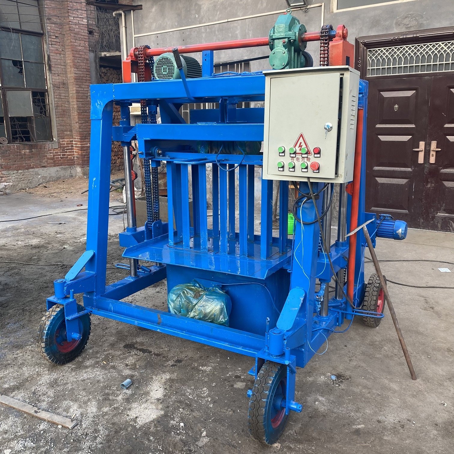 low price mobile manual concrete block making machine for sale soil brick making machine