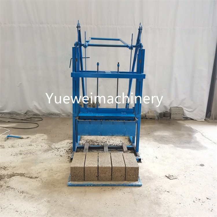 Popular Easy to Operate Manual Interlocking Cement Hollow Solid Block Brick Making Machine for Sale