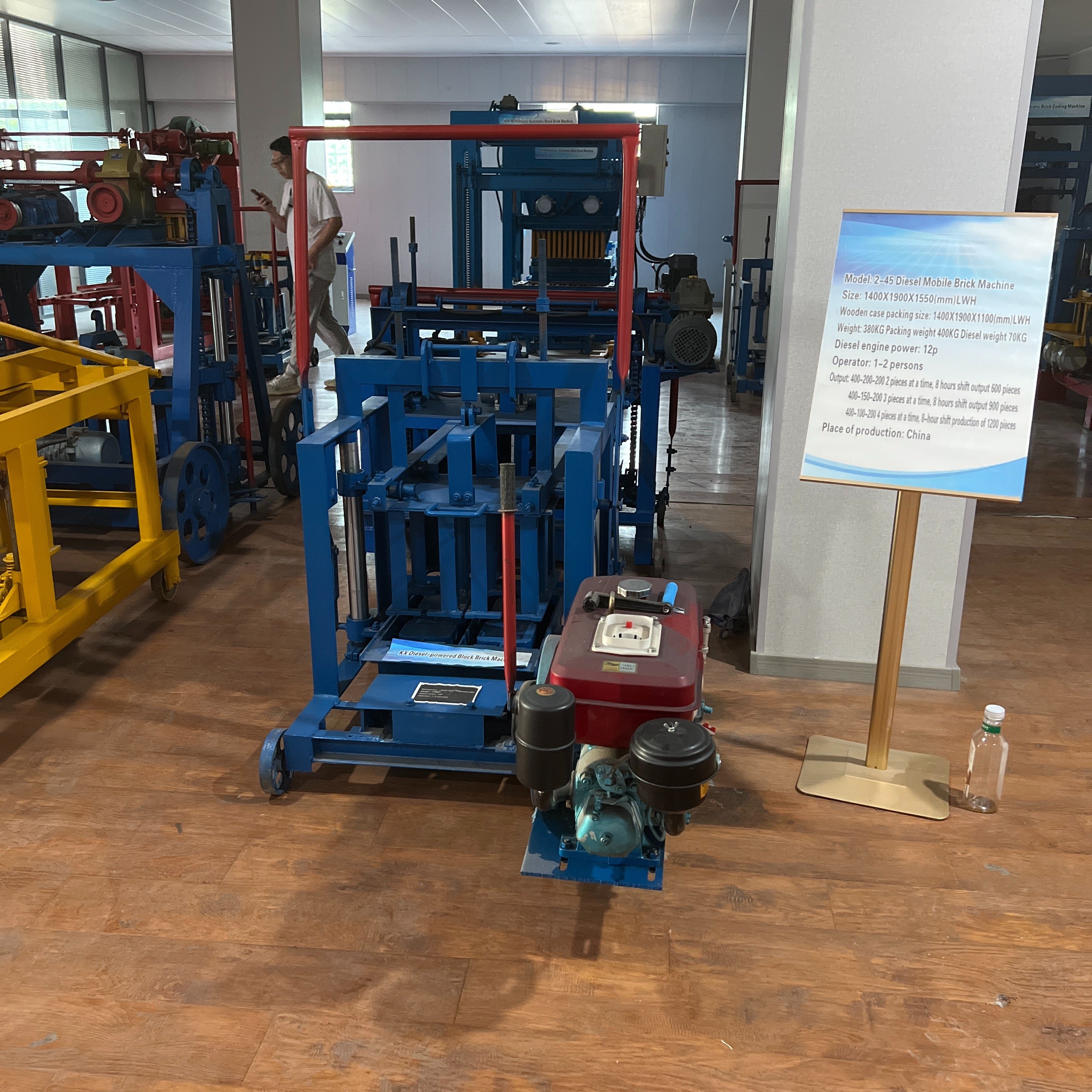 Multi Brick Making Machinery Diesel Egg Laying Concrete Brick Making Machinery