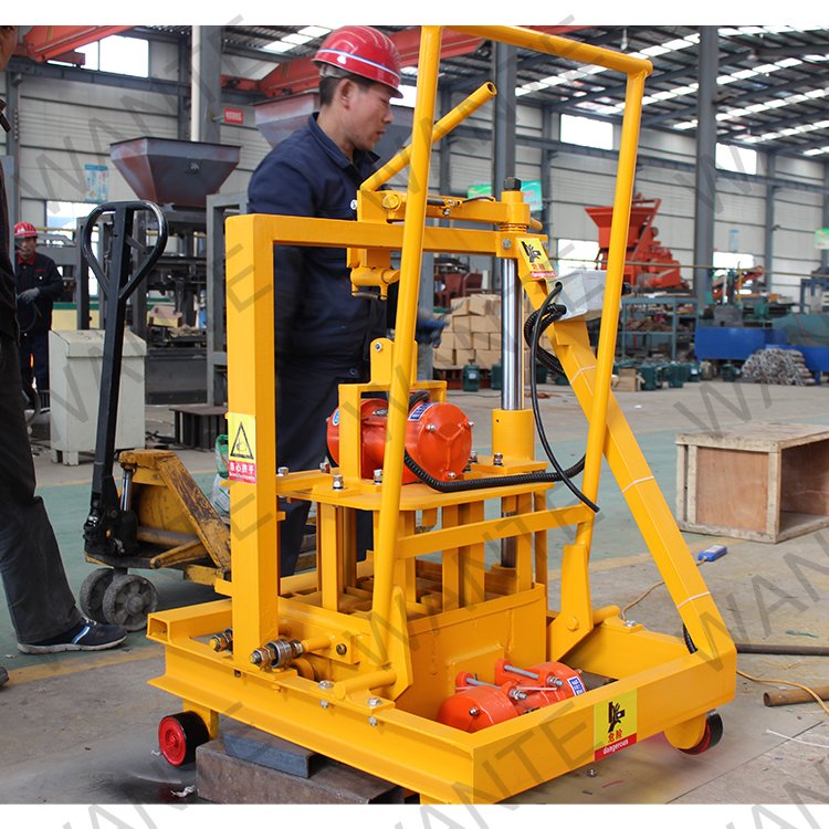 QT40-3C Egg Laying Concrete Block Brick Making Machine for Sale