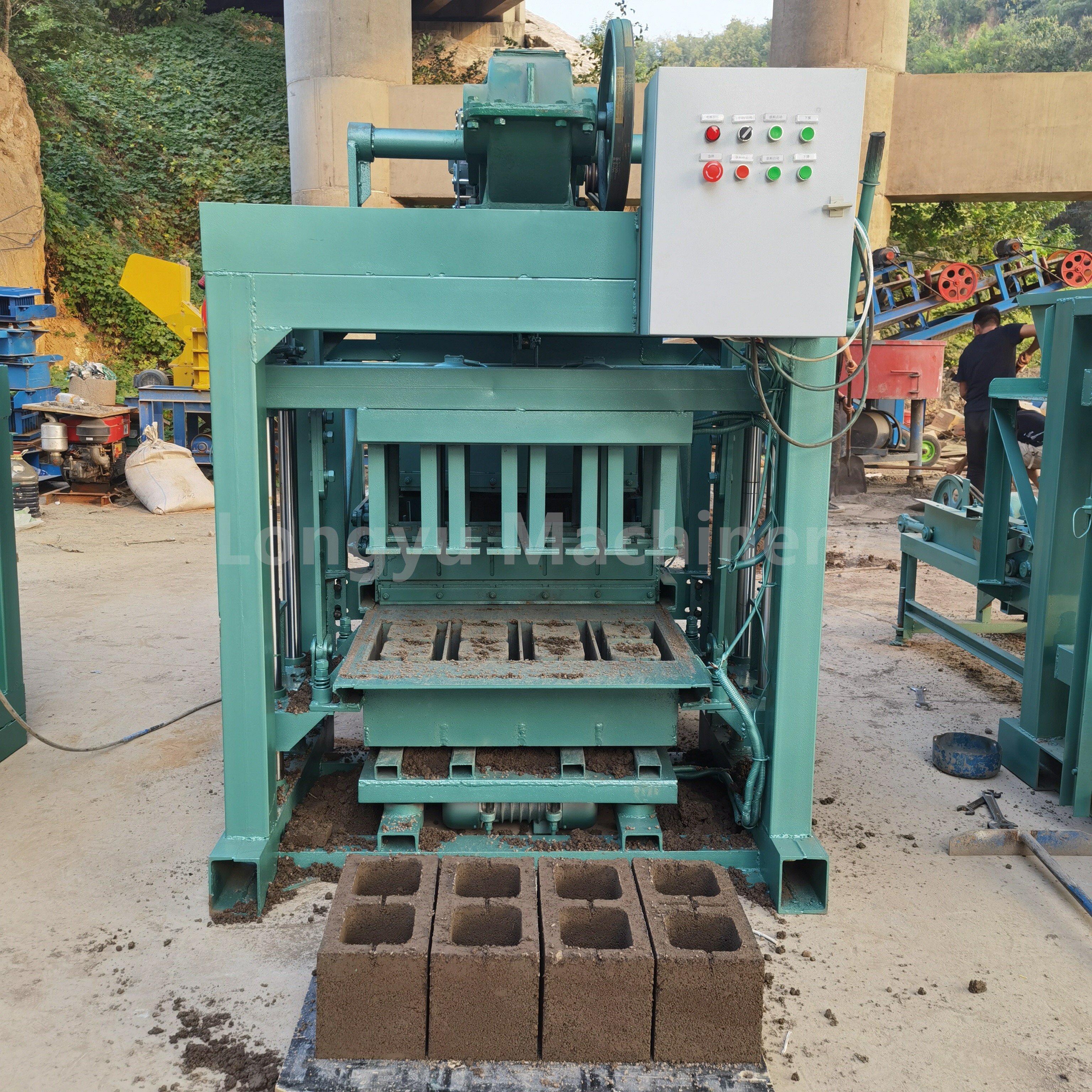 Hot sale Hollow Block Making Machine concrete paver brick block making machine price