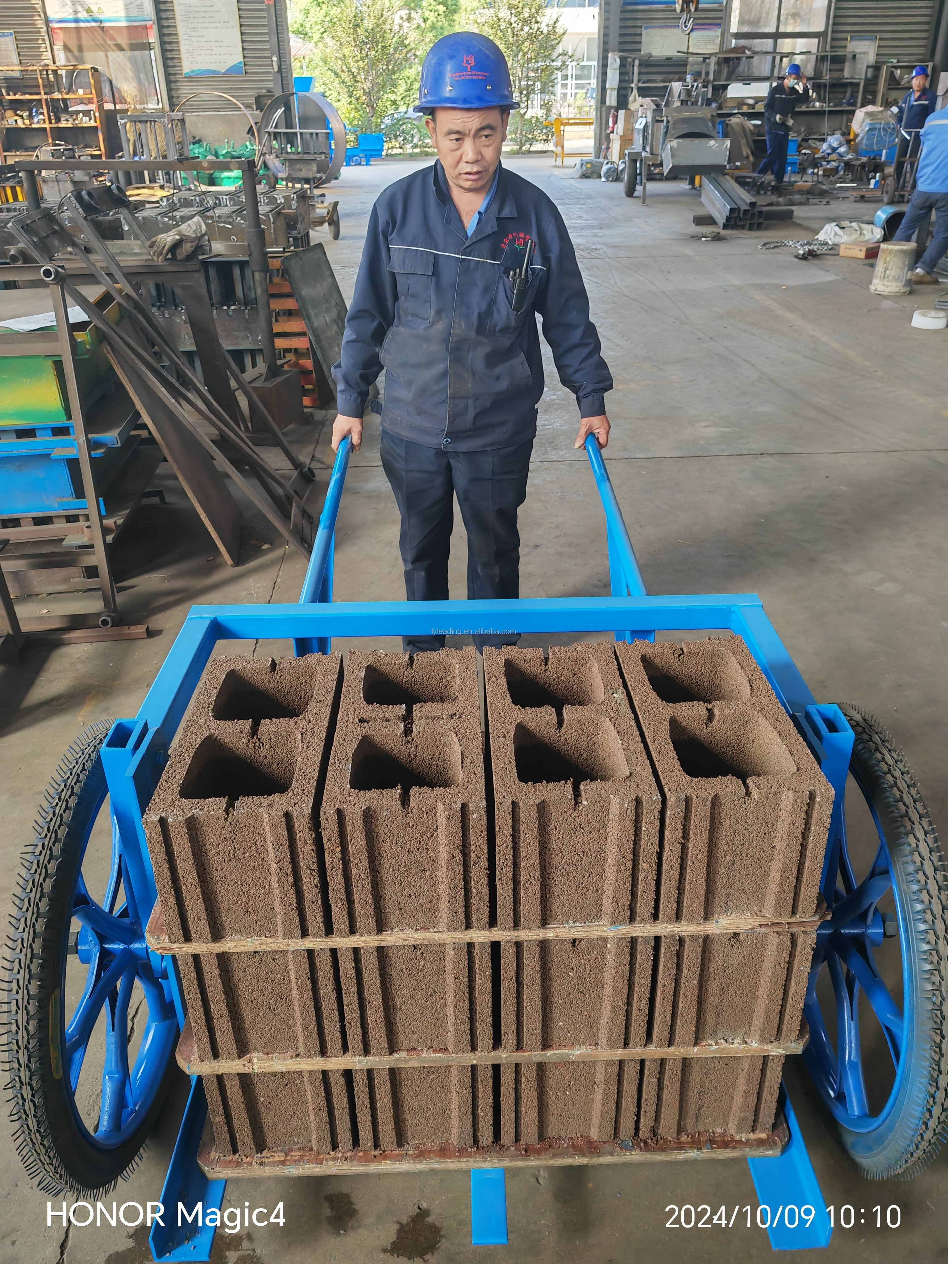 QTJ4-25 Fully automatic hydraulic hollow block making machine, cement brick making machine