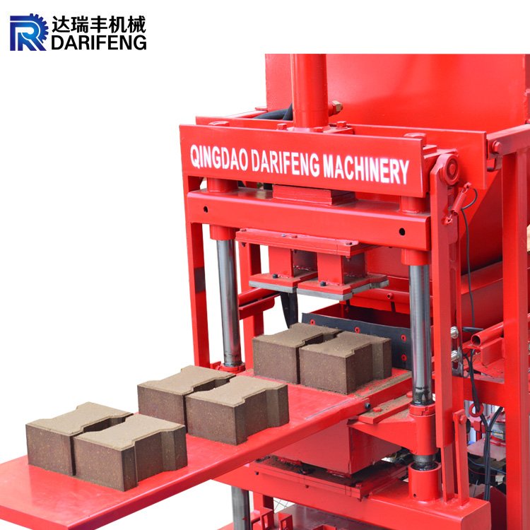 Hydraulic Bricks Machine DF2-10 Cheap Fully Automatic Clay Soil Pressure Interlocking Brick Block Making Machine production line