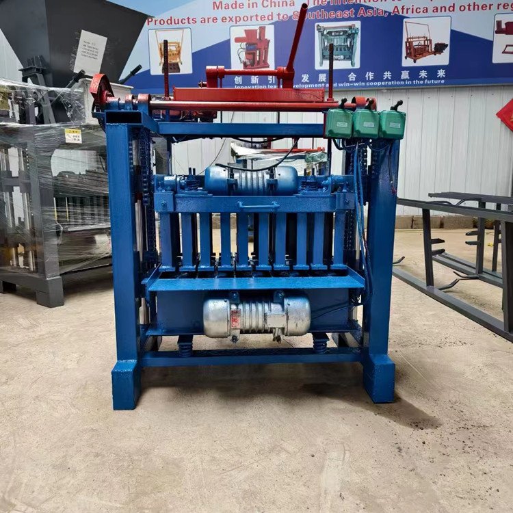 China made semi-automatic cement concrete block forming machine hollow brick press