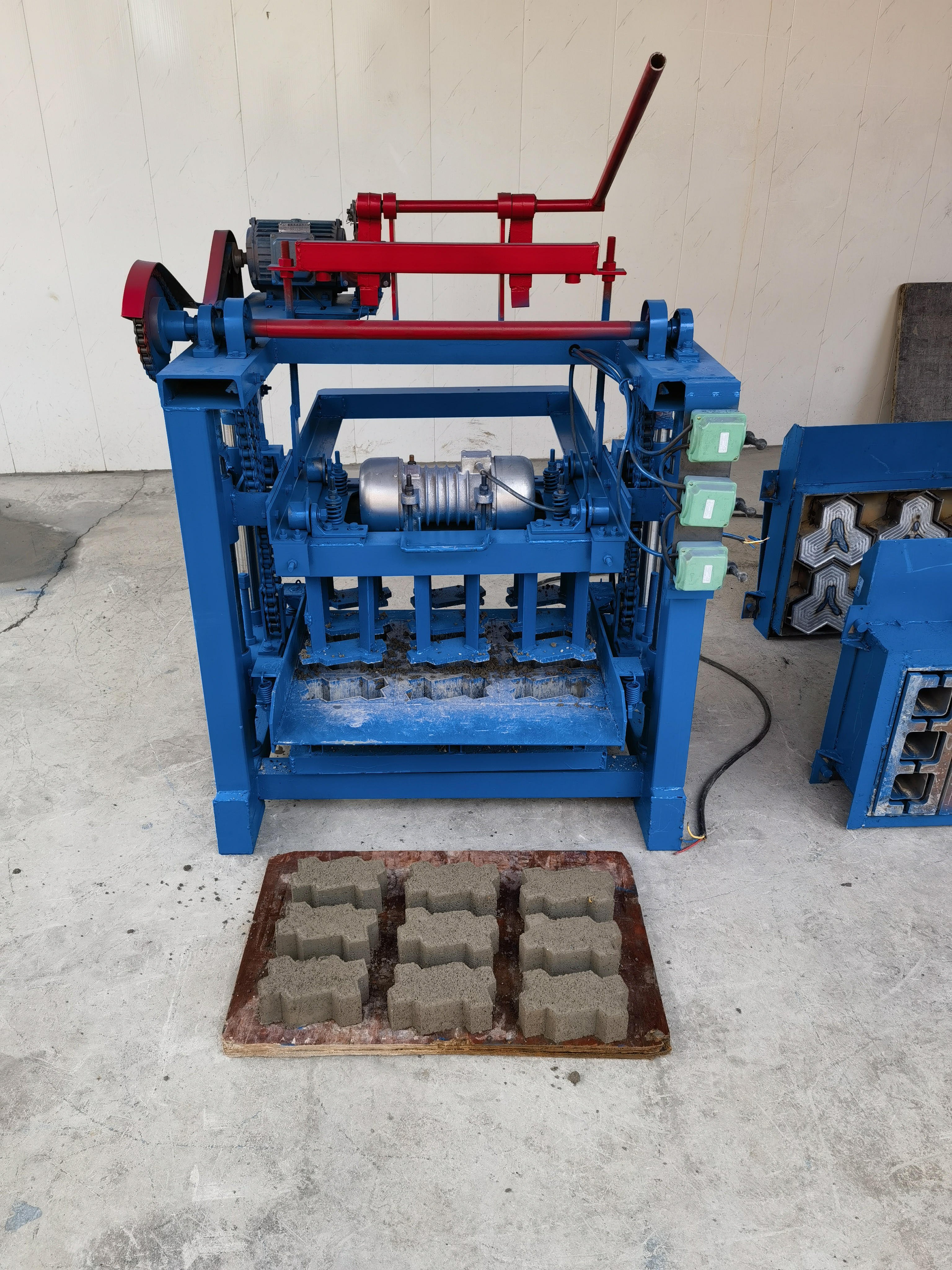 Manual Brick Making Machine South Africa Machine for Make Bricks Interlocking Concrete Brick Making Machine Turkey Products 600
