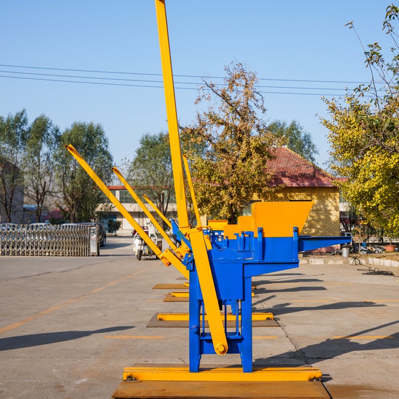 Easy to operate QMR2-40 Small clay soil block machine Manual solid brick making machine