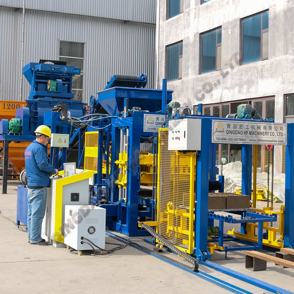 Fly Ash Concrete Block Making Machine Bricks Making Machine QT5-15 Mud Block Machine Aac Block Production Line Recycled Plastic