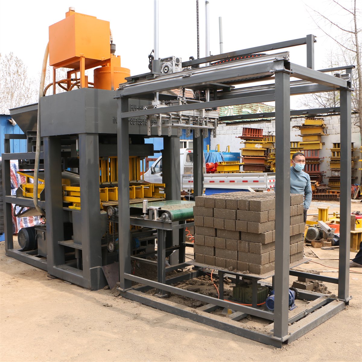 300 tons pressure compressed earth clay brick making machine soil interlocking with stacker