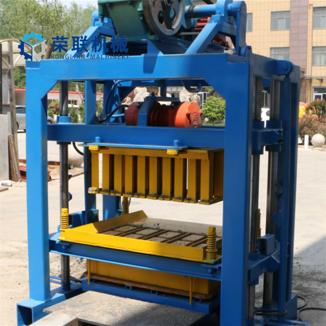 QT40-2 Semi-Automatic Block Production Machine Paving Brick Making Machine Block Moulding Machine in Ghana