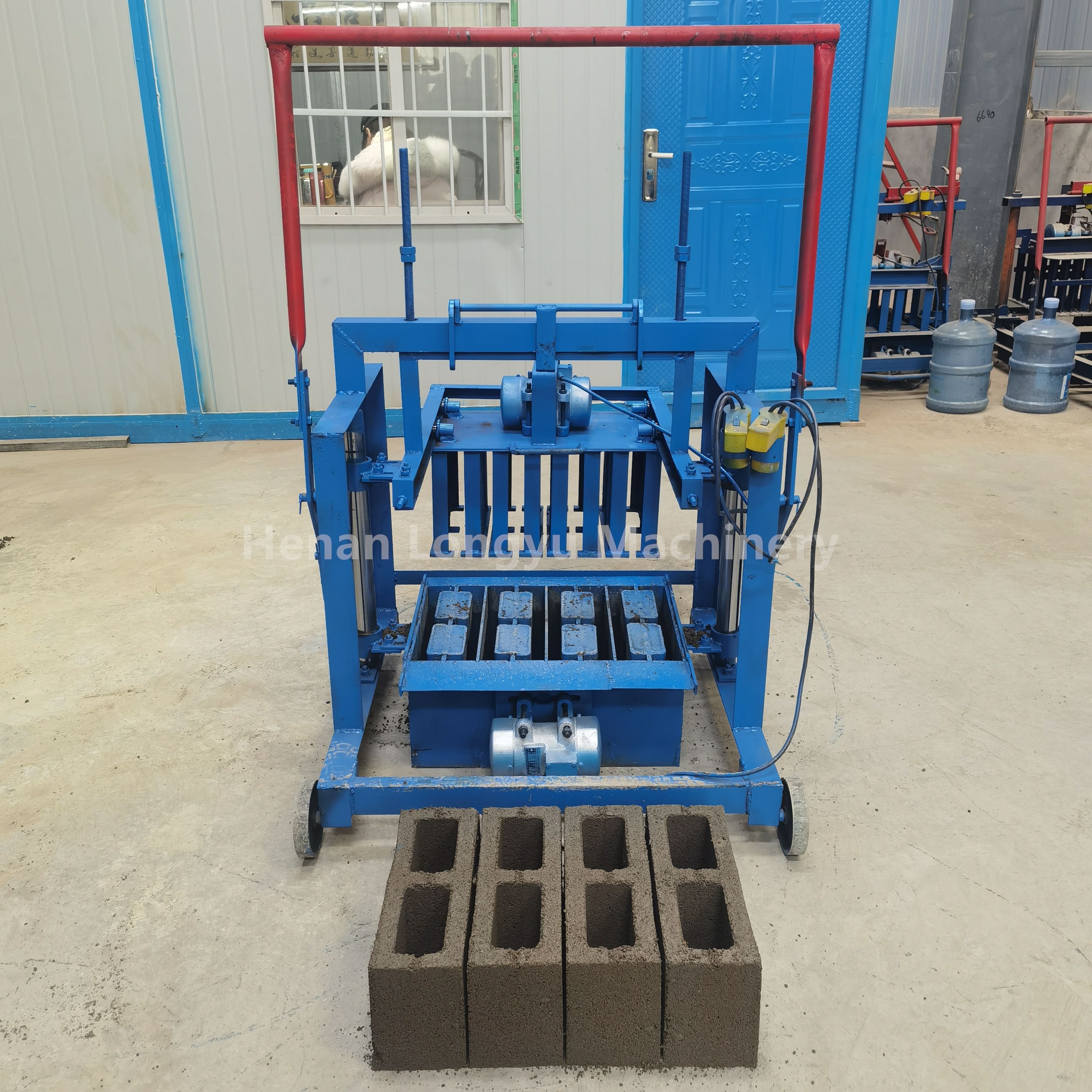 Brick making machinery concrete block making machine small mobile brick block maker machine
