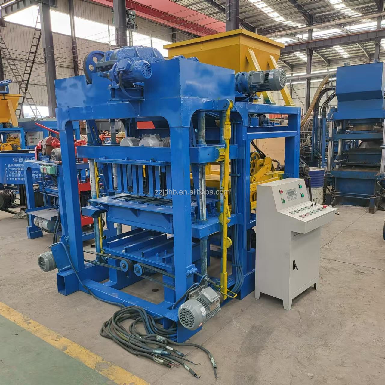 High Capacity Cement Hollow Brick Making Machinery Sale In United States