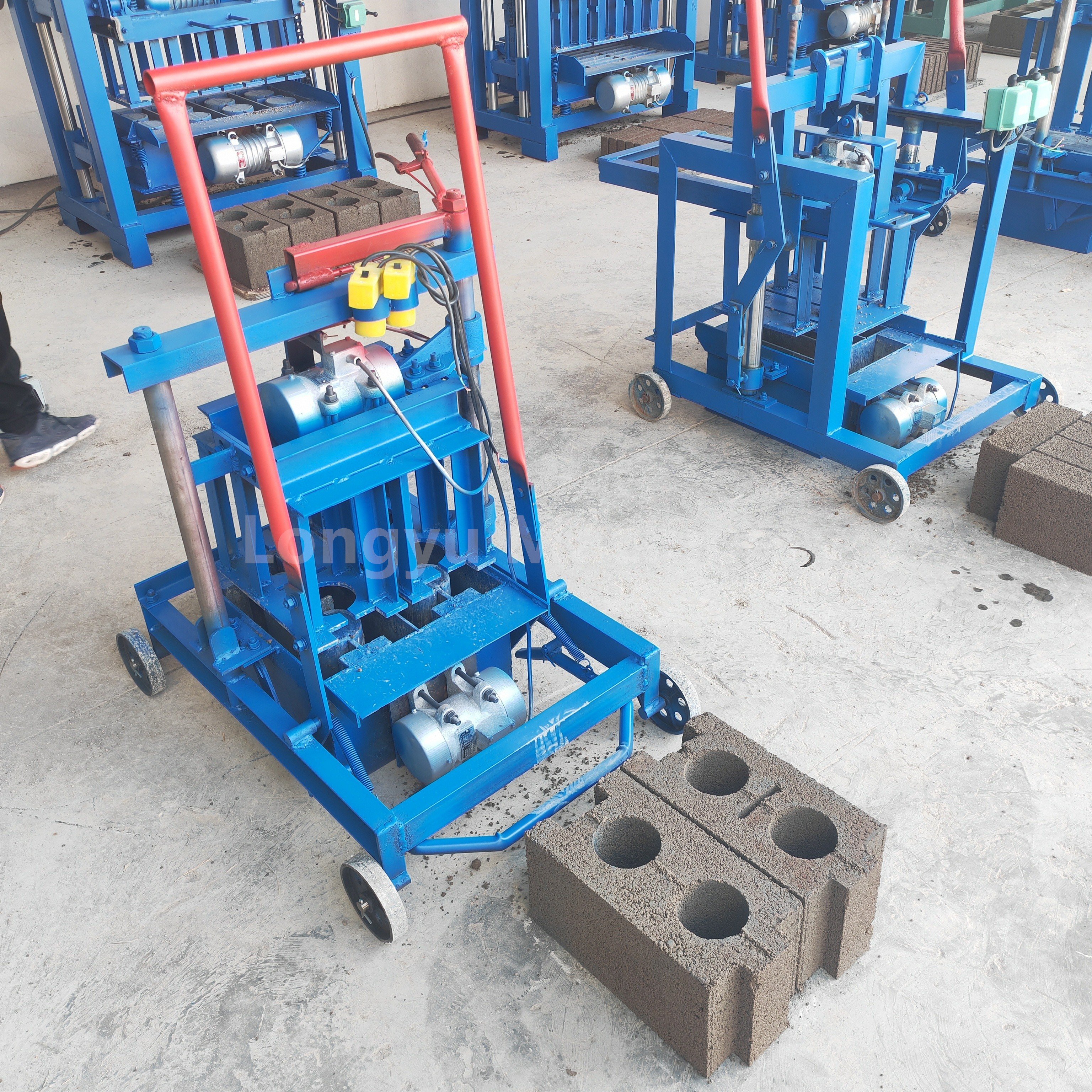 2024 New Business Opportunities Small Portable Home Curbstone Block Machine Cement Brick Block Making Machine