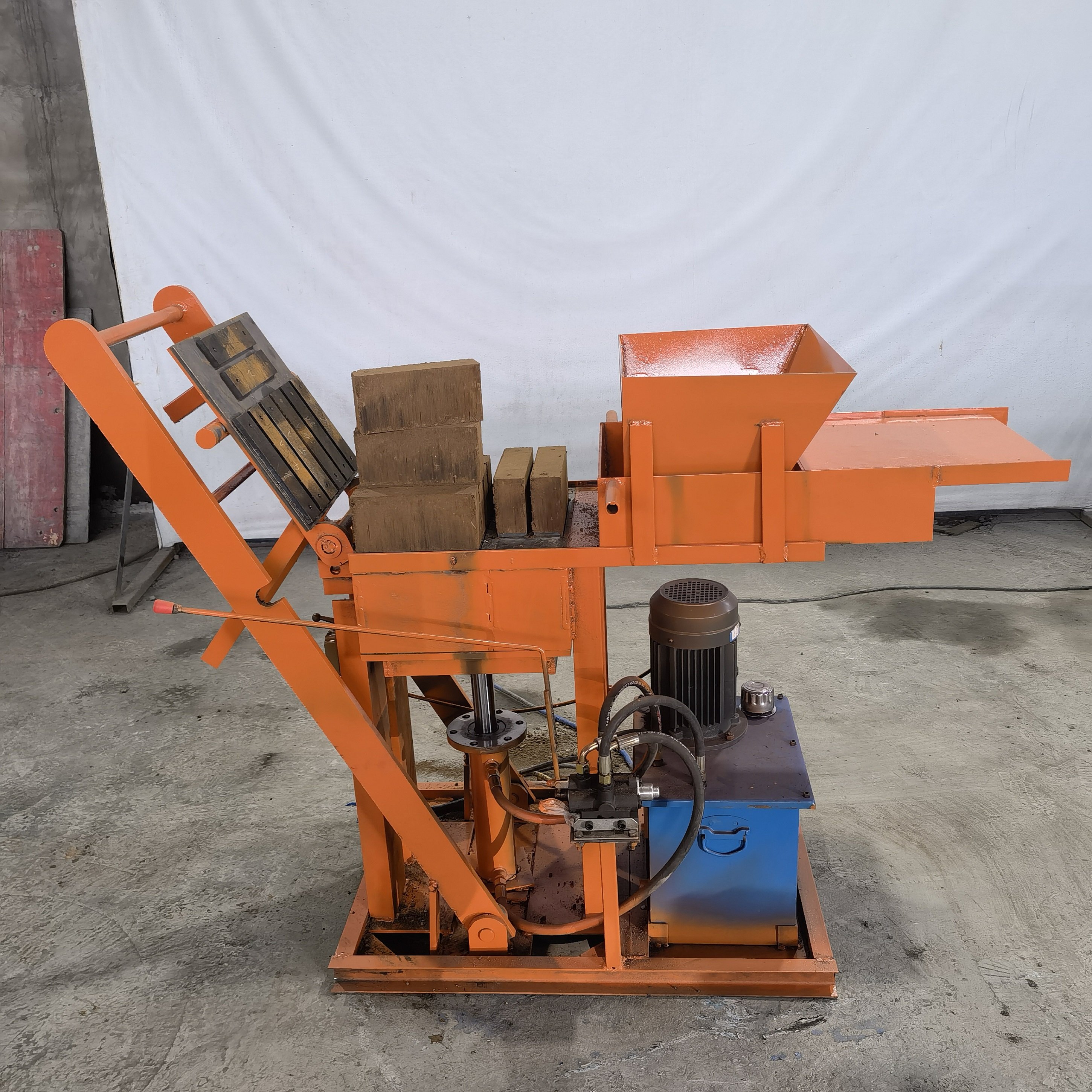 KX Hydraulic Clay Brick Making Machine,Hot Sale Clay Block Molding Machine in Southeast Asia