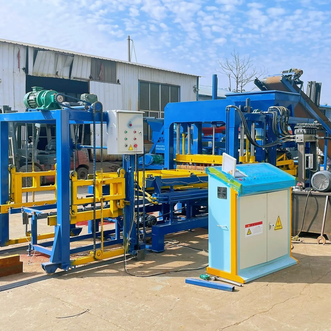 QT415 Concrete Block Machine Making Automatic Brick Making Machinery Cement Paving Brick Making Machine South Africa 3500 15-25s