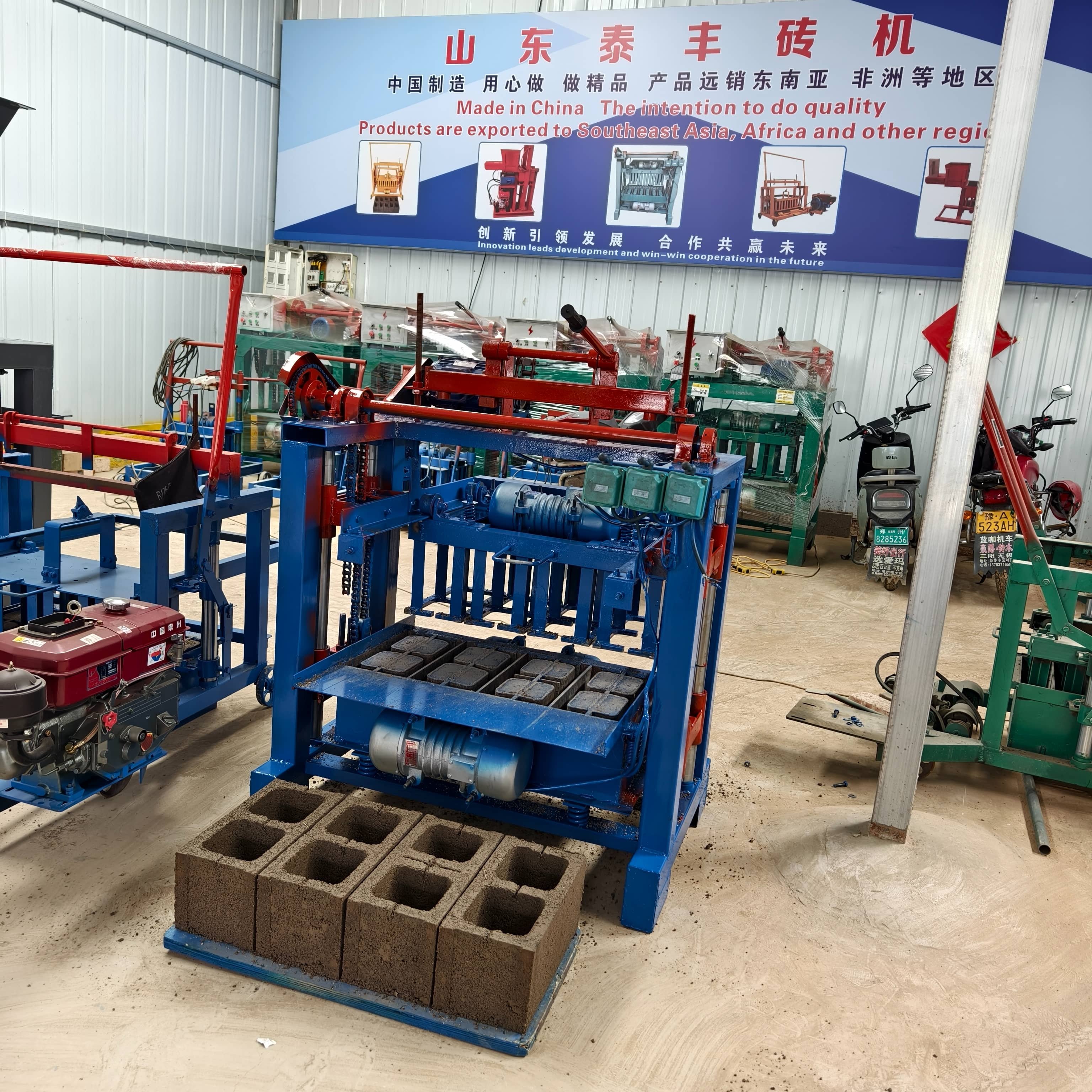Semi-automatic Interlock Mobile Cement Block Making Machine Electric Brick Making Machine In Stock