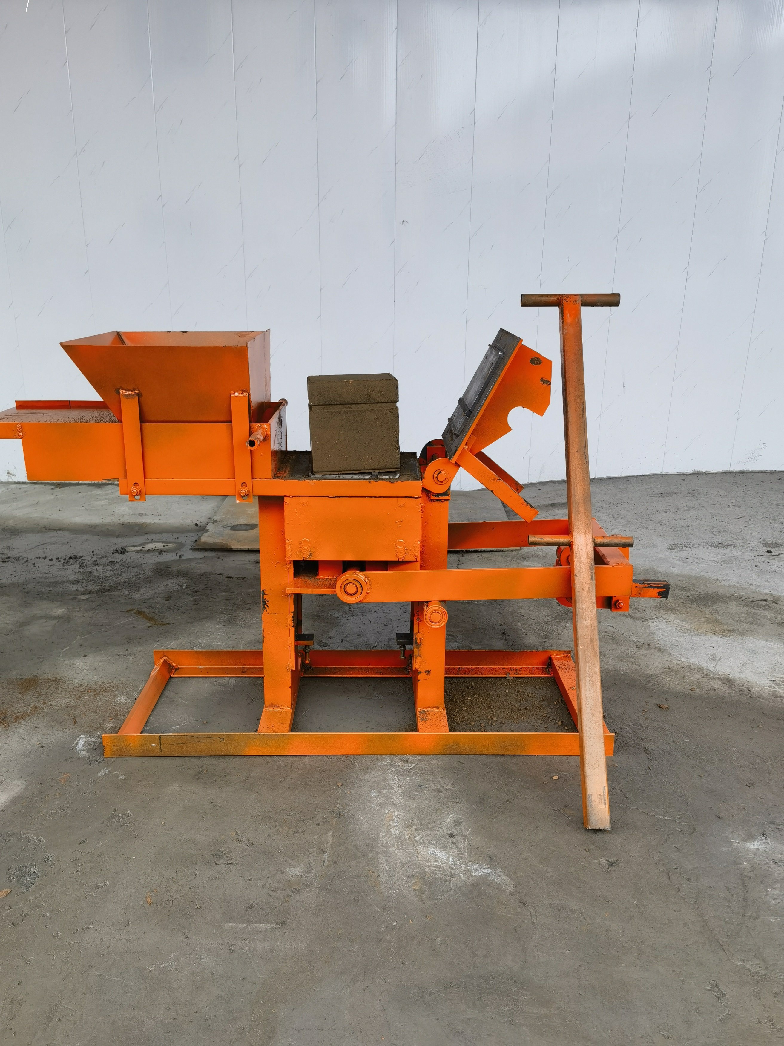 machine sale with cheap price manual making type Small Clay Block Machine Clay Hollow Brick Block Moulding Machine
