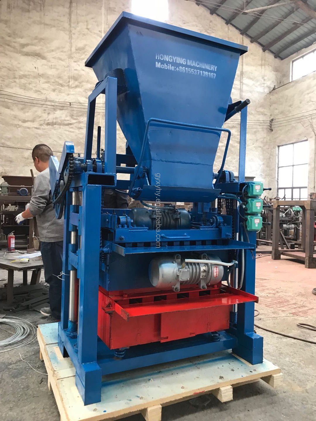 QMJ4-35C Fully automatic concrete blocks making machine automatic brick machine for making bricks brick making machinery
