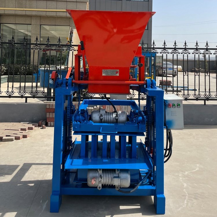 Low Cost Press Concrete Block Interlock Brick Making Machine