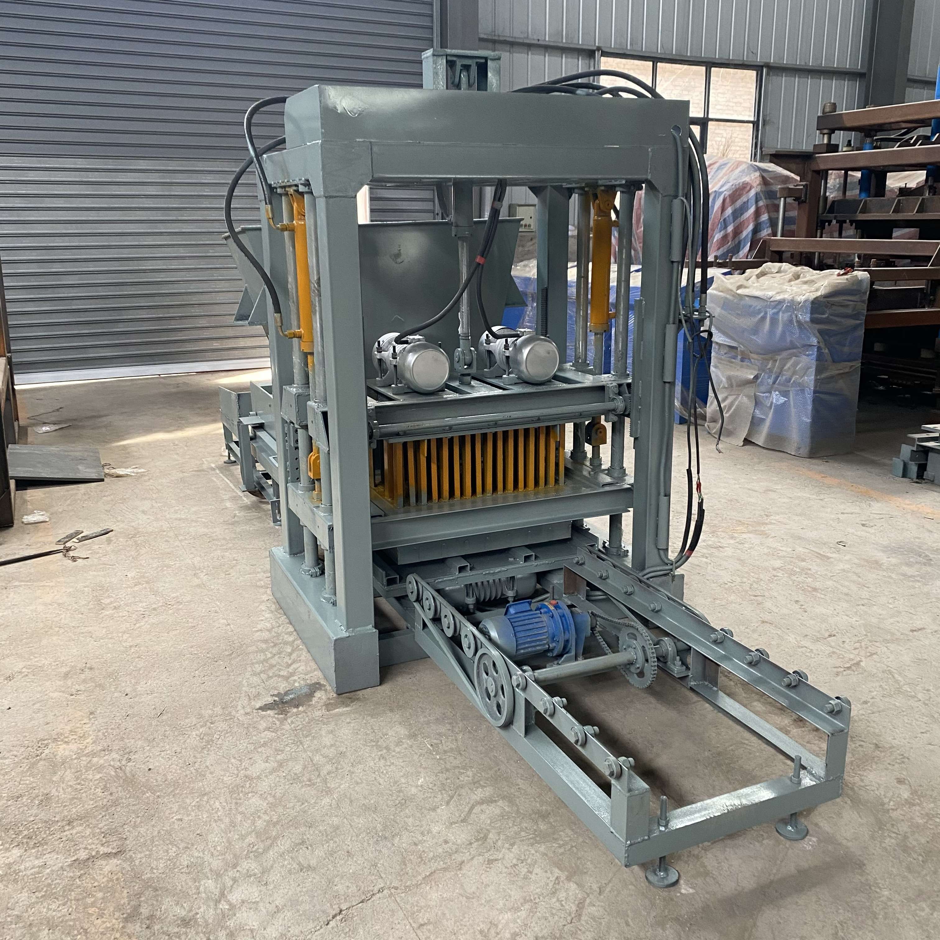 small diesel brick making machine hydraulic press brick making machine cement block brick making machine