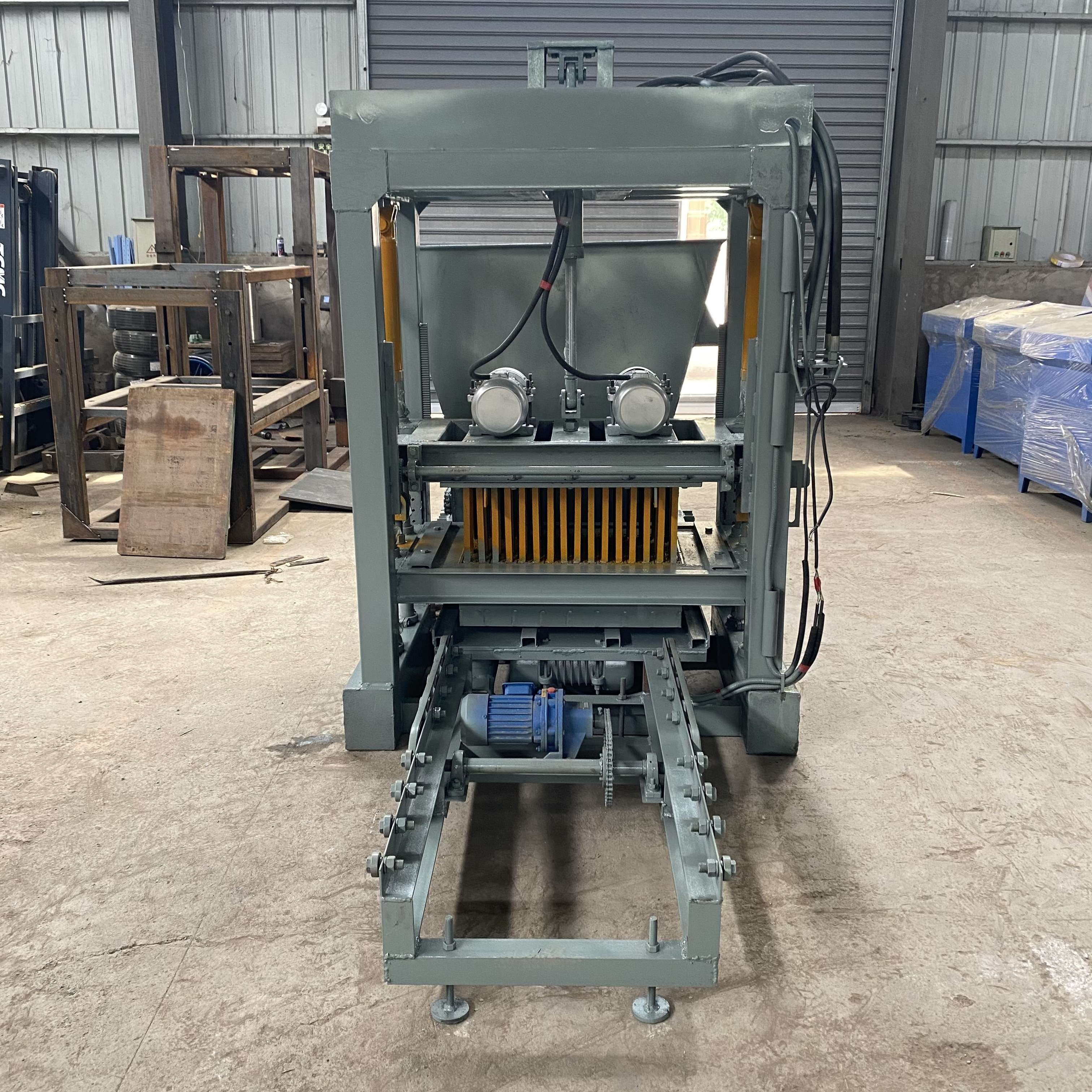 small diesel brick making machine hydraulic press brick making machine cement block brick making machine