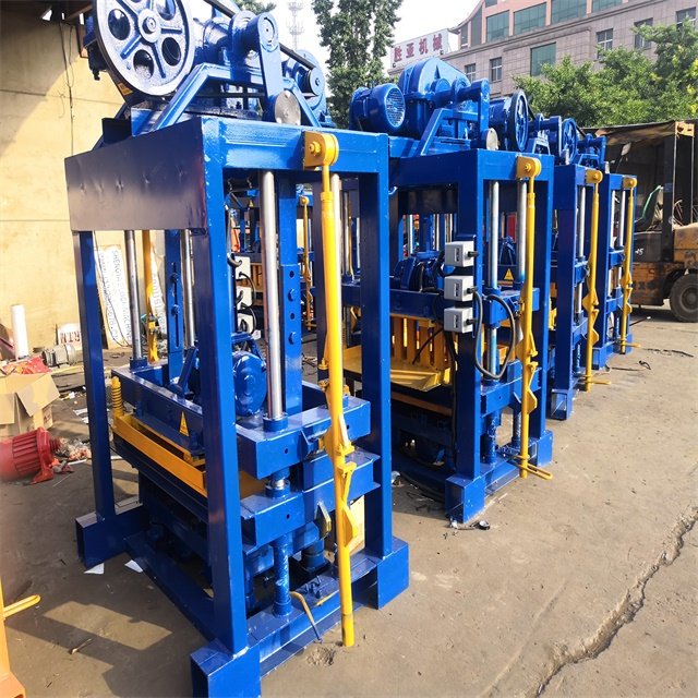 Shengya Machinery QTJ4-40 paver block brick making machine popular in Kenya