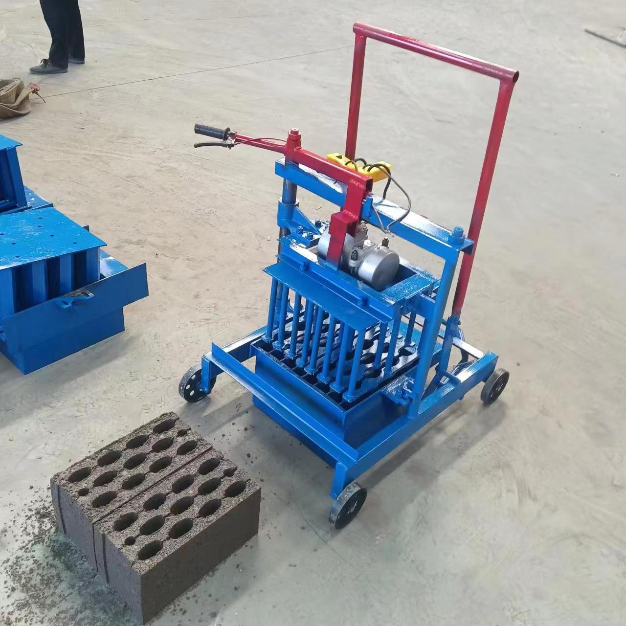 New Small Brick Making Machines Sale in China for Kenya