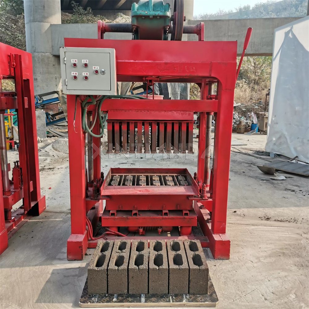 QTJ4-40A Semi-automatic Building construction Concrete Block Maker Cement Concrete Brick Making Machine