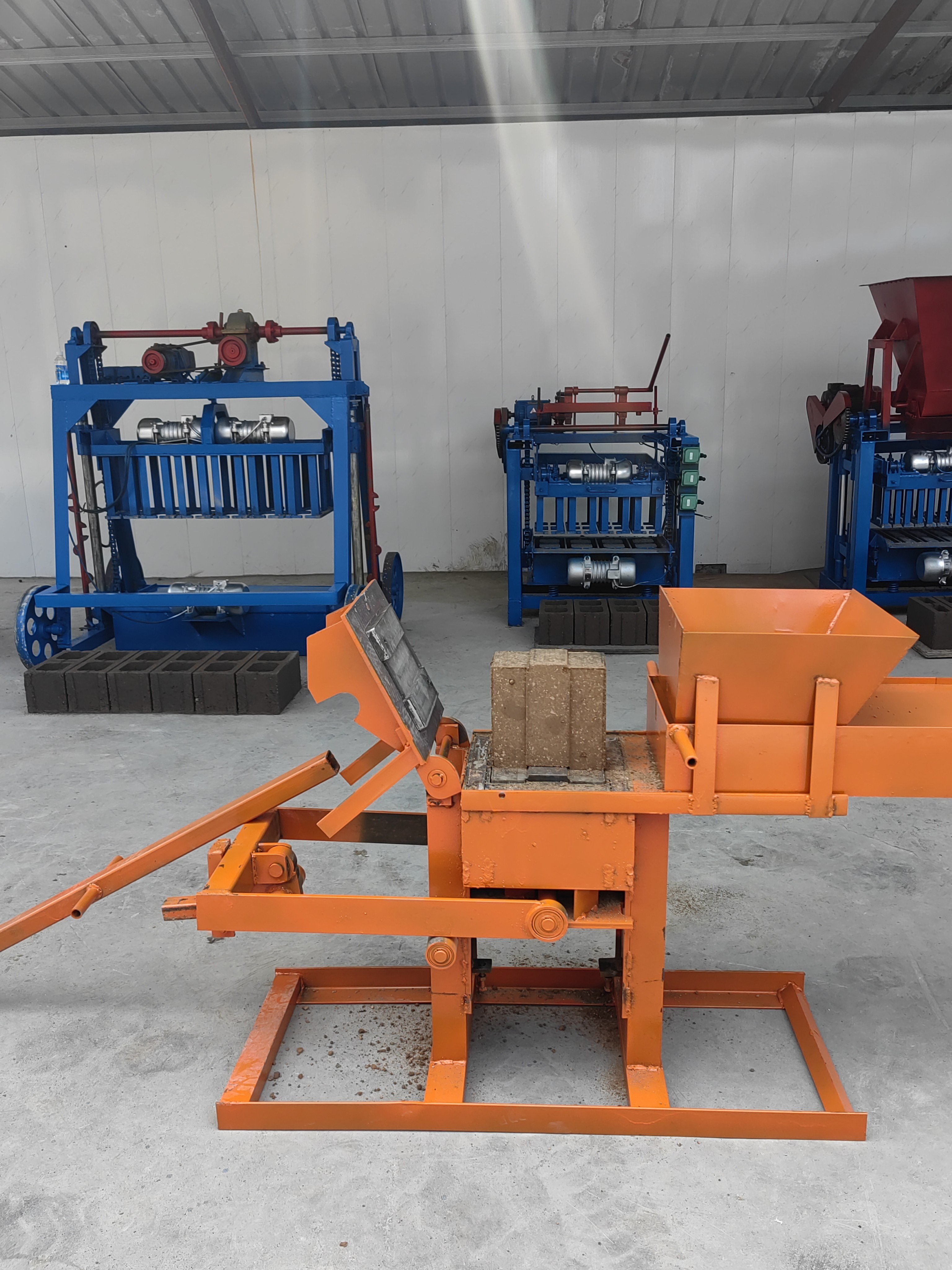 Bricks. Manual Clay Block Brick Machine Produces 230-220-115mm Long, Wide and High 20 Gauge Japan Brick Making Machine 280