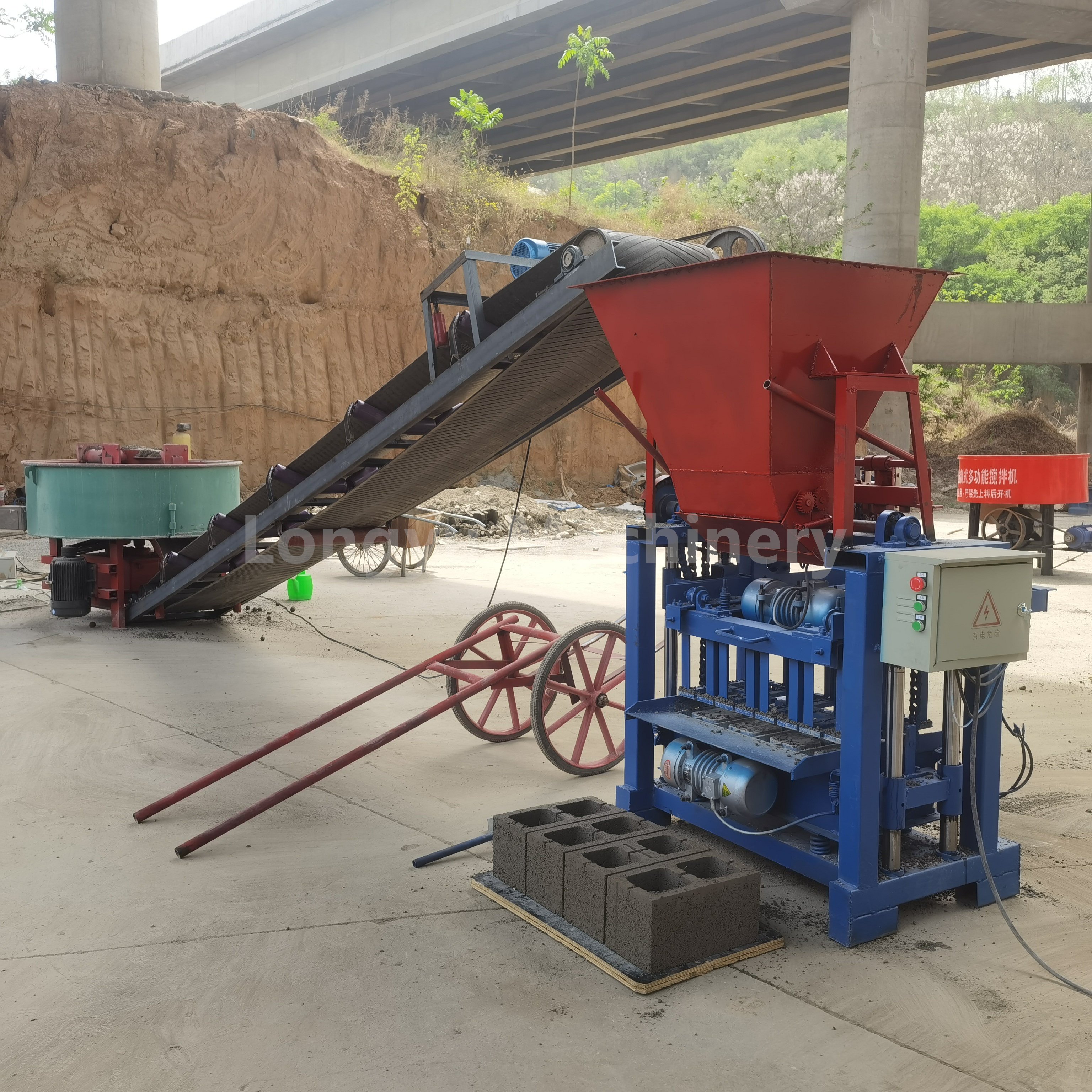 Cement Concrete Interlocking Paving Block Machinery Hollow Block Brick Making Machine for sale