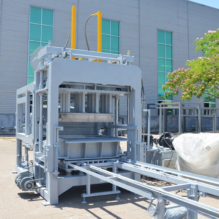 QT7-15 New Condition Hydraulic Pressure Cement Block Making Machine for Concrete Brick Molding Core Components