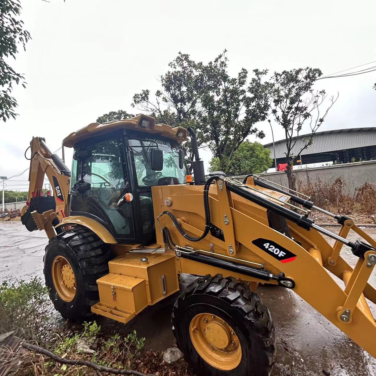 New Cat 420F Retroexcavadora Cheap Price Used Caterpillar Machinery with Core Components Engine Front Loader