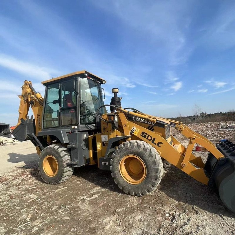China 4x4 Wheel Drive Backhoe Loader Used Mini Excavator for Sale with Snow Shovel Tractopelle