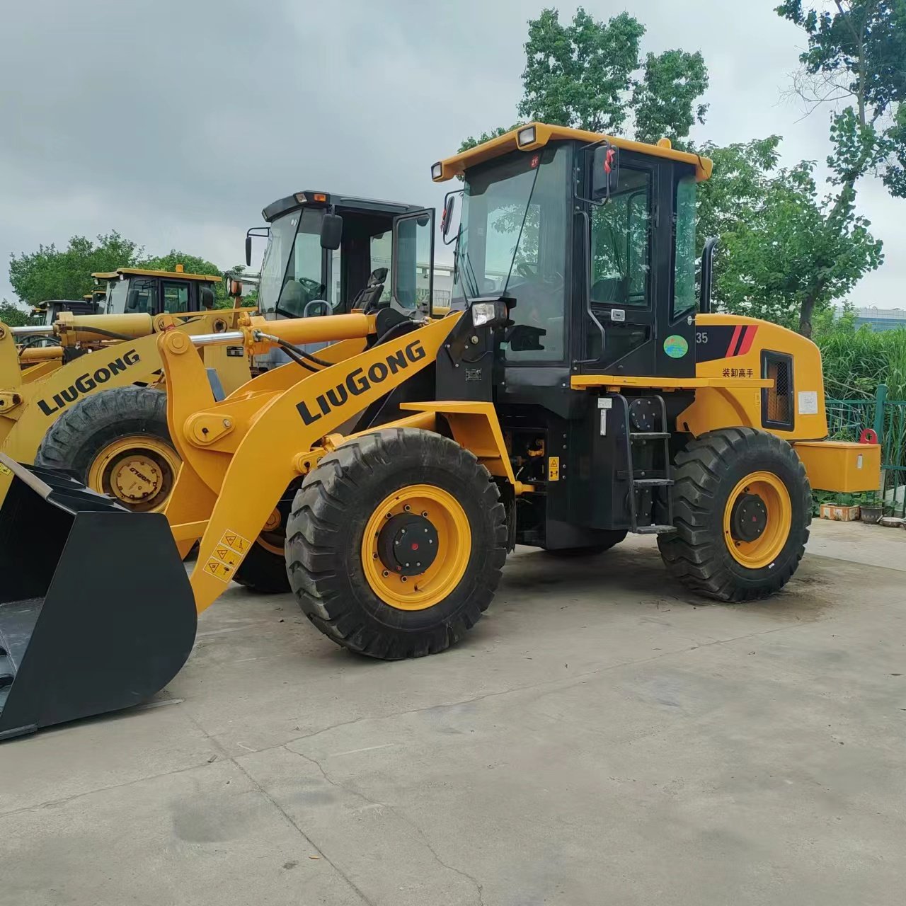 High quality LiuGong used CLG856H CLG835H loader whole machine in good condition Earth moving machinery Low price loader