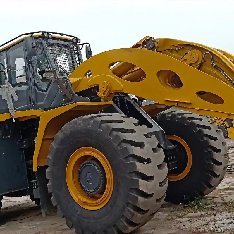 Low-priced used Liugong 8128 loader
