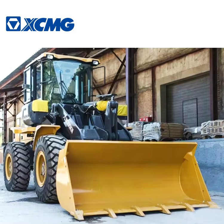 XCMG 3 Ton 92KW Power Used Front Wheel Loaders LW300KN With Multifunctional Tools Price