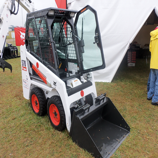 Used and New Good Condition Bobcat S70 The best selling used construction machinery in Bobcat S70 skip steer loader for sale
