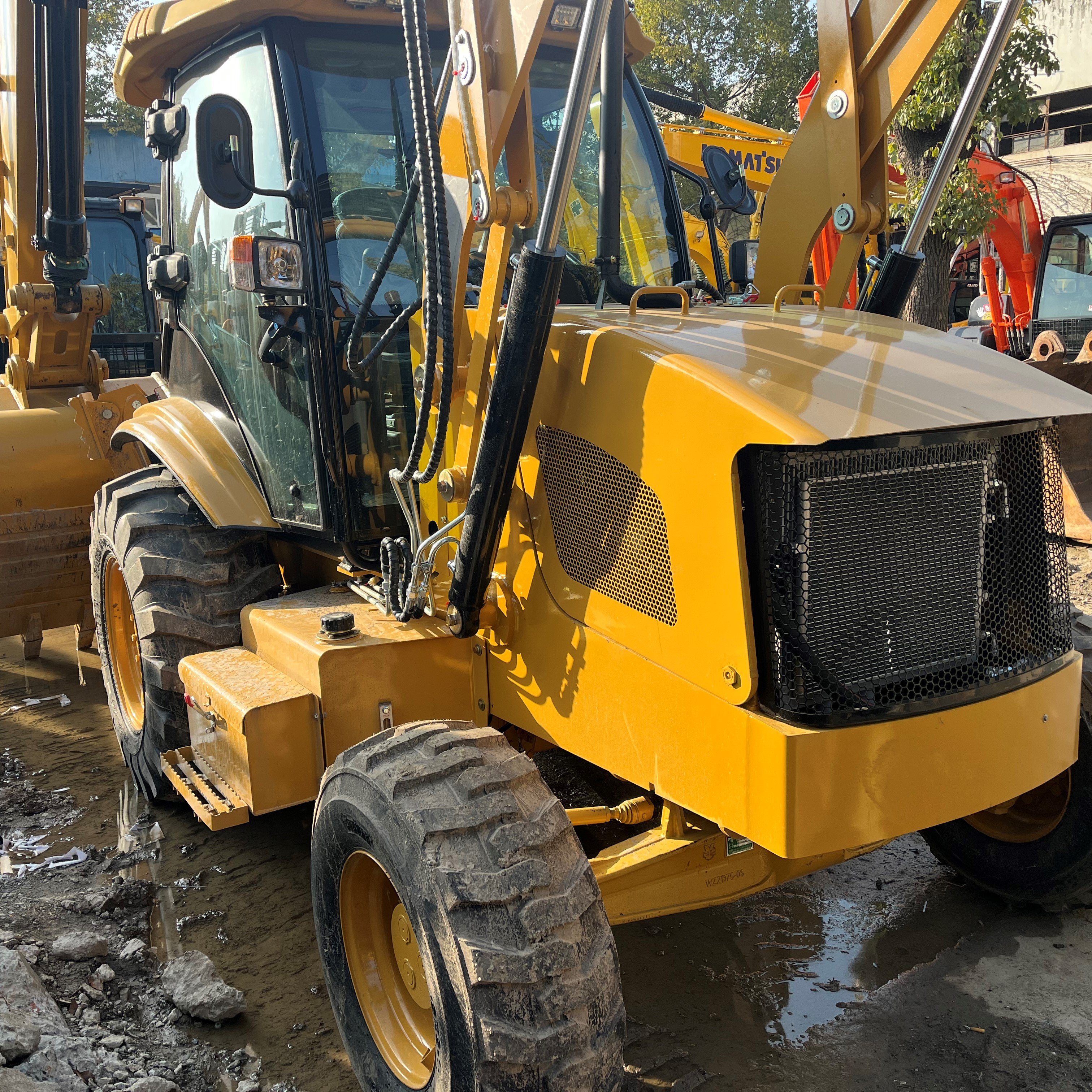 11 Ton used Excavators Small Excavator Cat Caterpillar 420f Cat 420e Backhoe Loader Used Cat 416e 420 70b CAT420F Cat420f