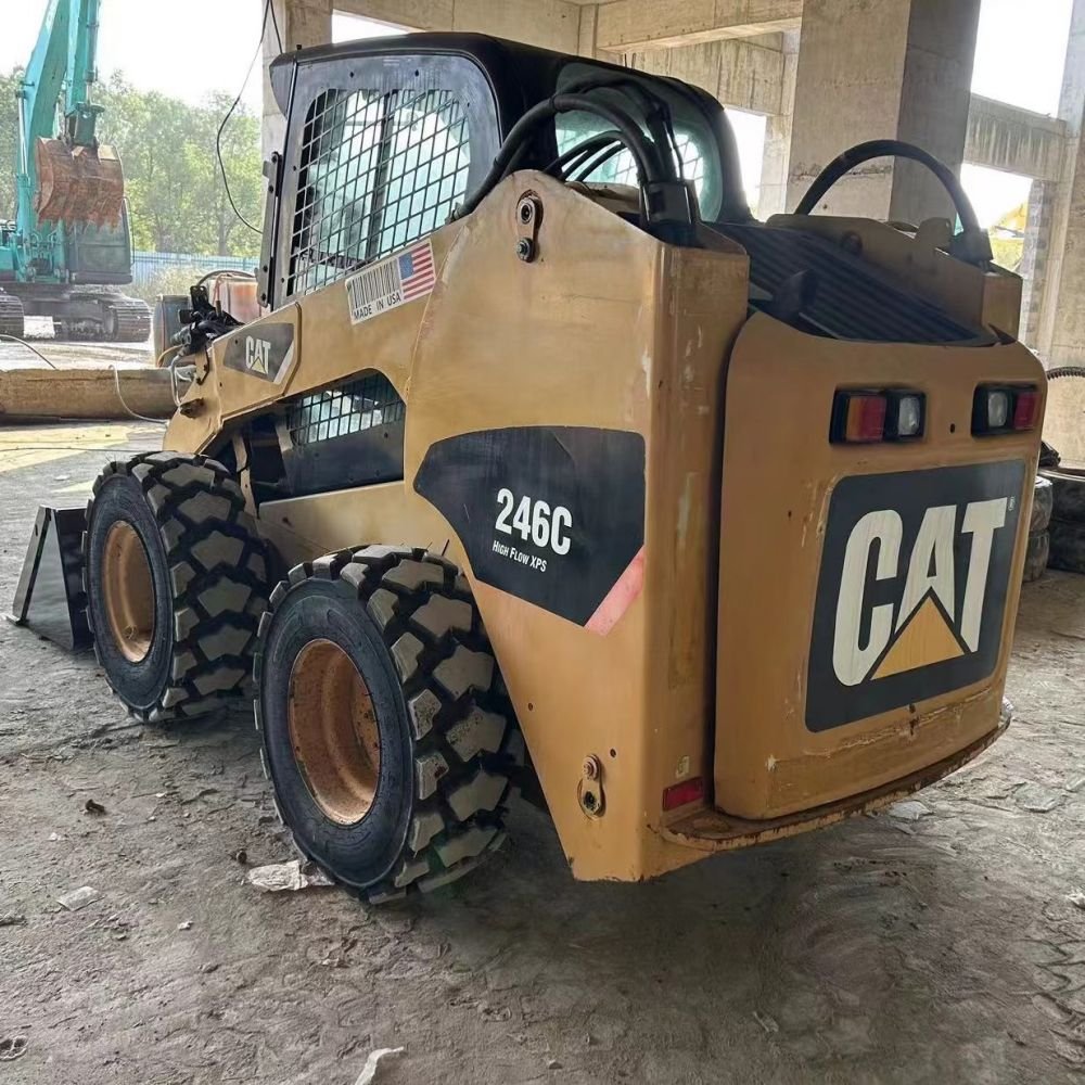 Ready-to-Work Used Caterpillar 246C Skid Steer Loader Mini Front Wheel Loader 1 Ton Rated Load Farm Applicable Engine Motor Pump