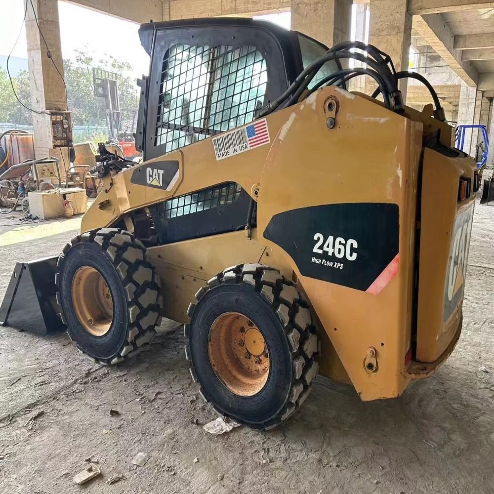 Ready-to-Work Used Caterpillar 246C Skid Steer Loader Mini Front Wheel Loader 1 Ton Rated Load Farm Applicable Engine Motor Pump