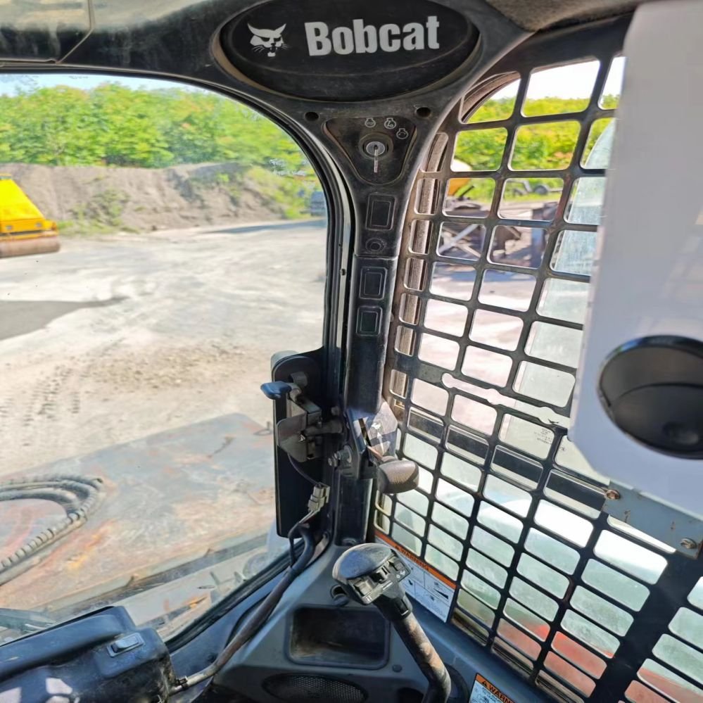 The best selling used construction machinery in USA Bobcat S630 skip steer loader 3.5ton high quality and cheap price