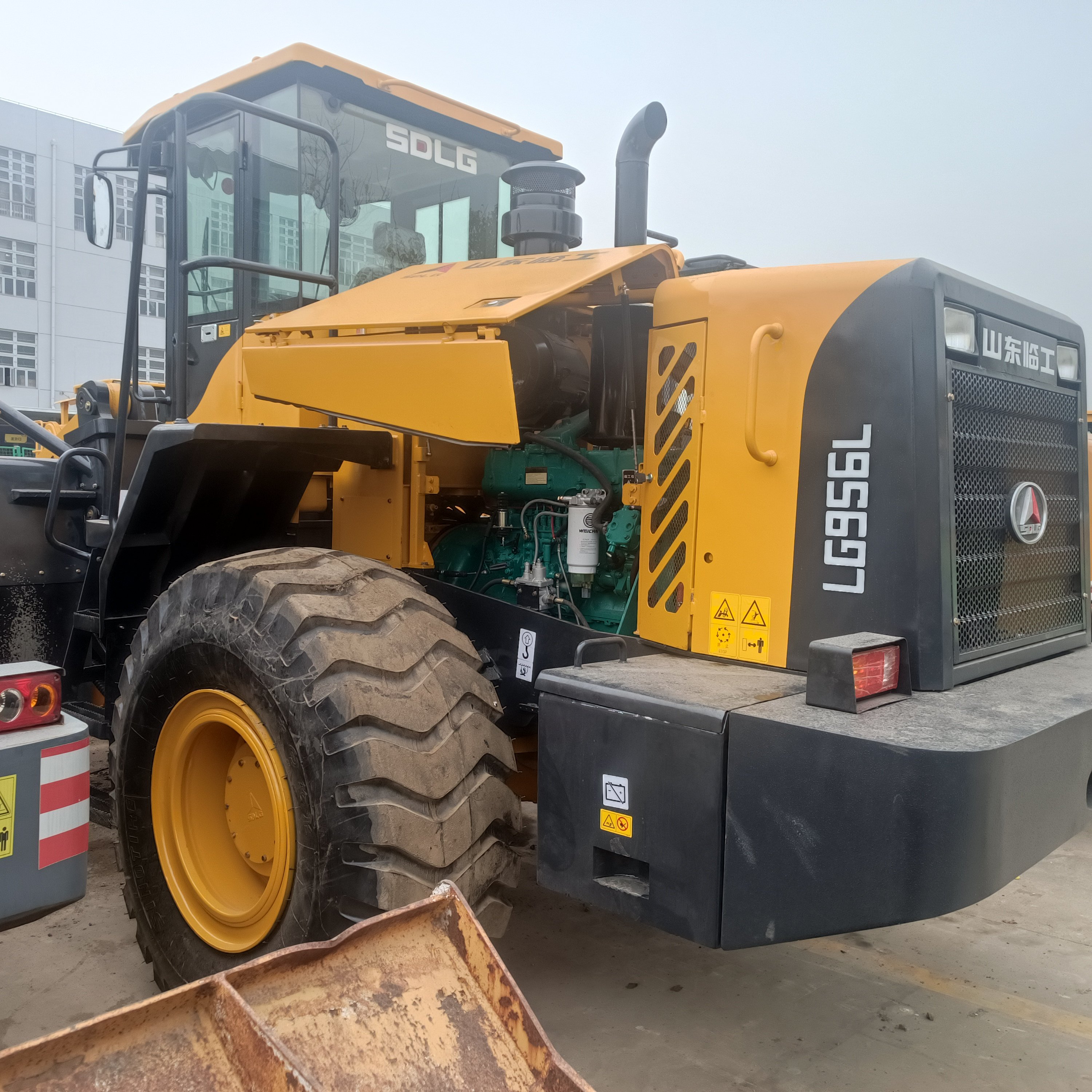Original China Shandong Lingong 956F loader for sale,sdlg used loader lg956f