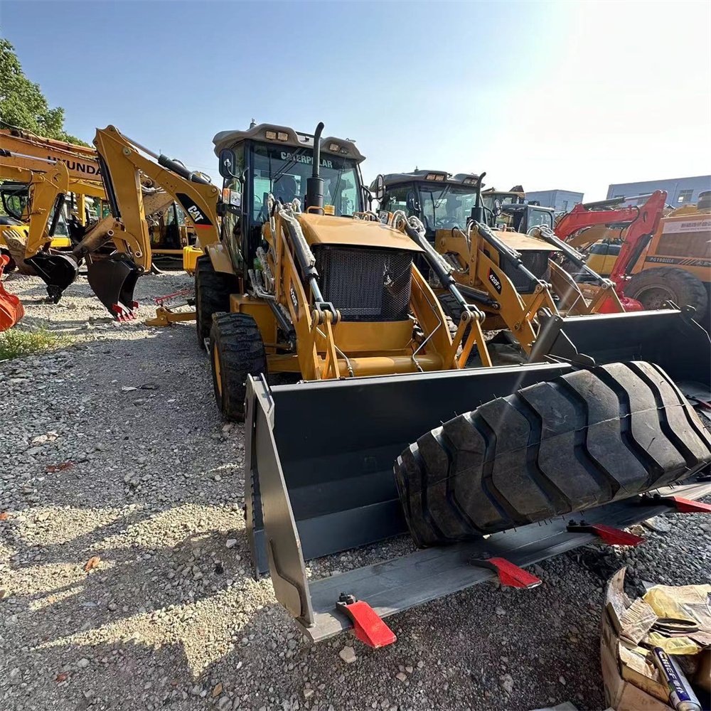 Used Backhoe loader Caterpillar CAT420F Backhoe loader CAT420F machine