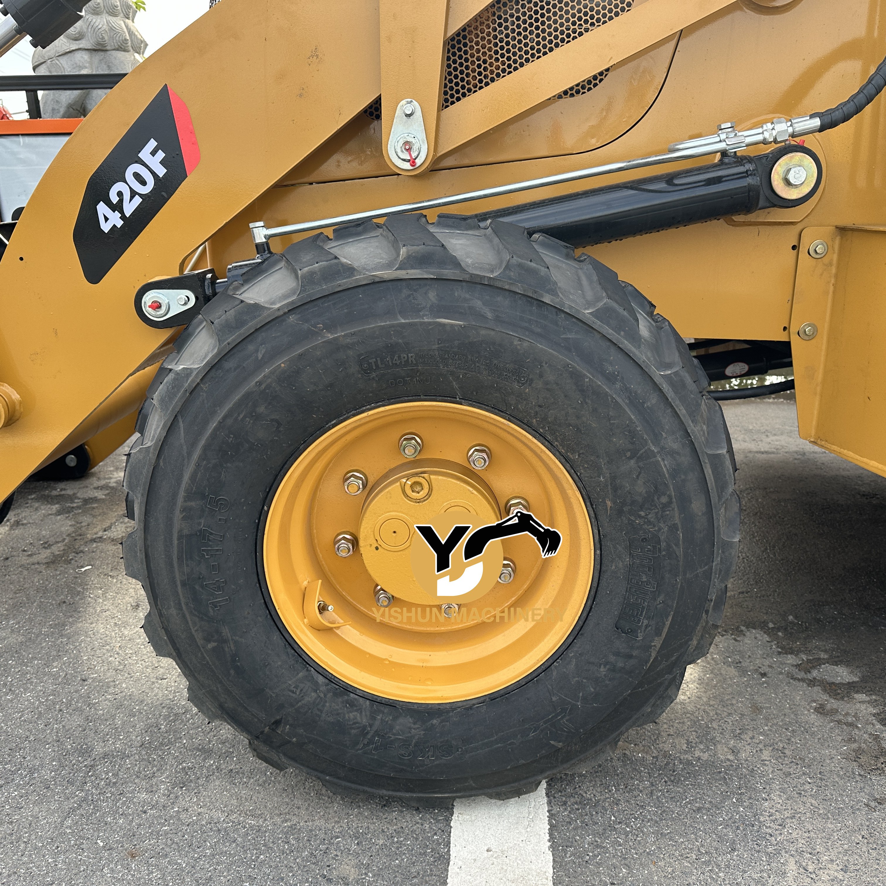 Yishun Machinery Construction Loader CAT420f Used Caterpillar Fronet End Wheel Loader in Stock