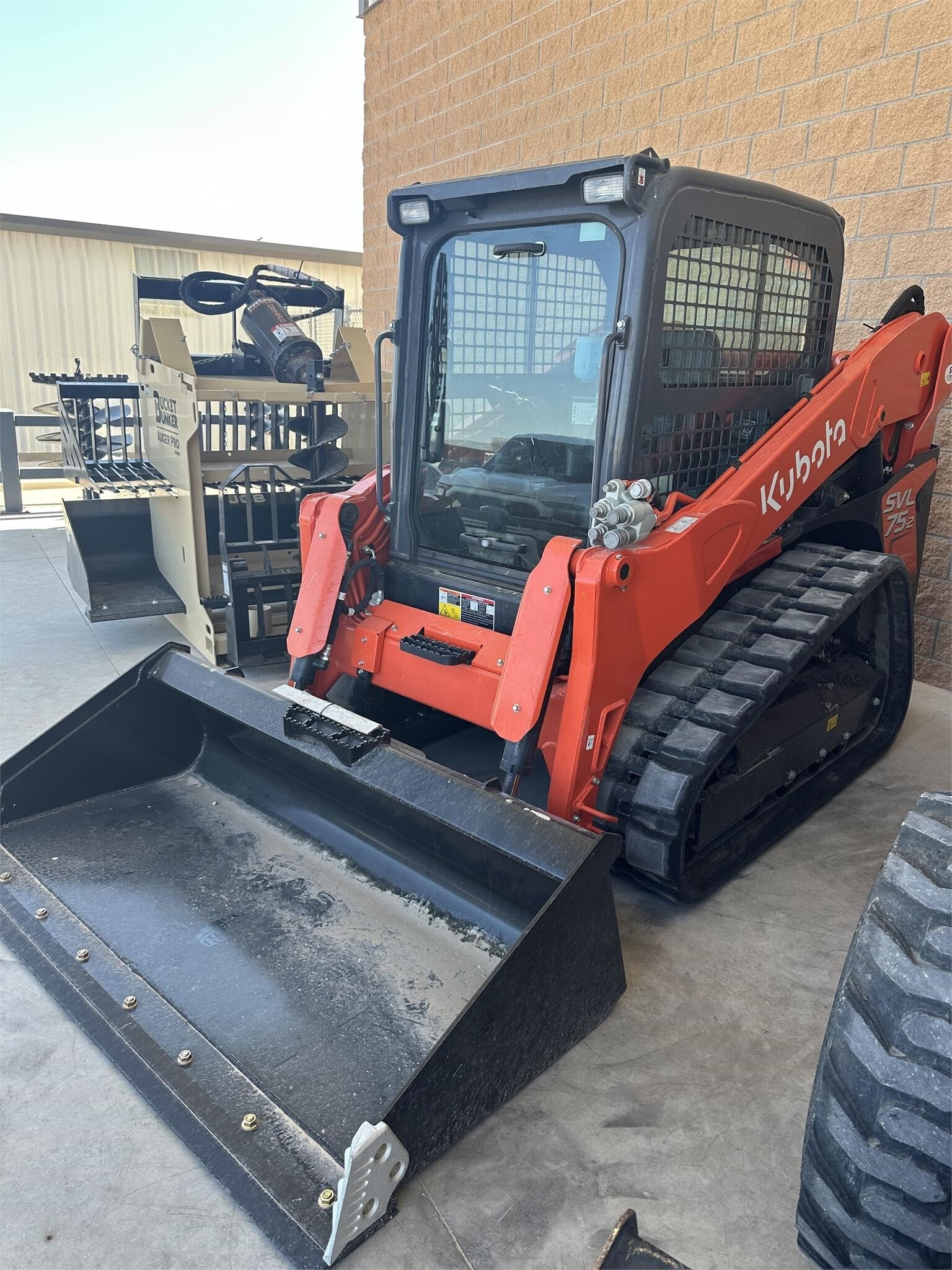 Excavator Crawler Kubota SVL 75-2 Track Skid Steer Loader 2022 Kubota SVL75 Skid Steer for sale high productivity