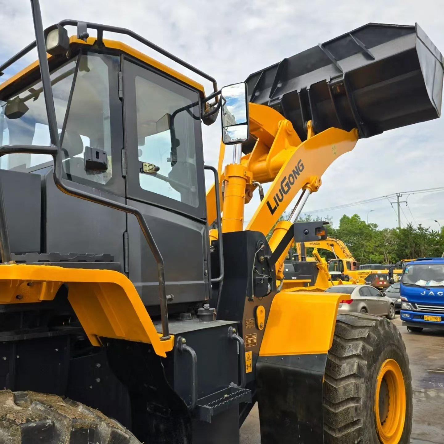 Hot New Used CLG862H 15 Ton Front Tractor Loader with Weichai Engine Pump Gearbox PLC Core for Restaurants Cheap Price